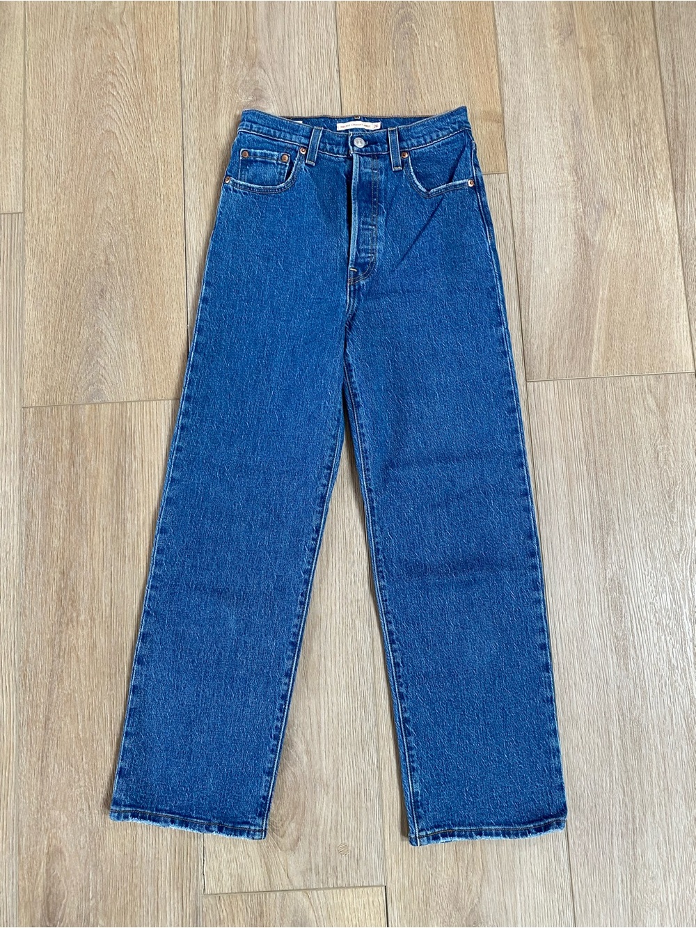 Levi's Ribcage Straight Ankle Jeans - Jazz Pop Medium Wash